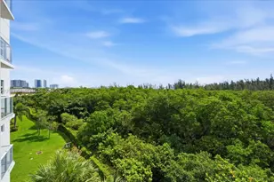 14951 Royal Oaks Ln, North Miami, FL 33181 - Photo 23