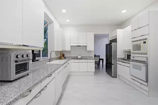 3722 NE 208th Terrace, Aventura, FL 33180 - Photo 9