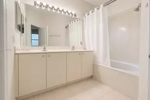 1030 NE 37th Ave, Homestead, FL 33033 - Photo 15