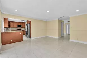 7480 NW 37th Ct, Lauderhill, FL 33319 - Photo 7