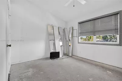 2561 NE 15th St, Pompano Beach, FL 33062 - Photo 21