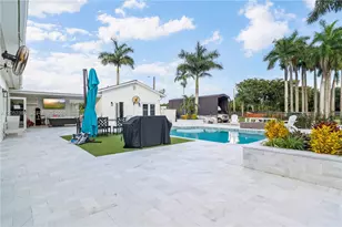 35220 SW 213th Ave, Homestead, FL 33034 - Photo 19