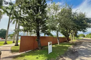 35220 SW 213th Ave, Homestead, FL 33034 - Photo 3