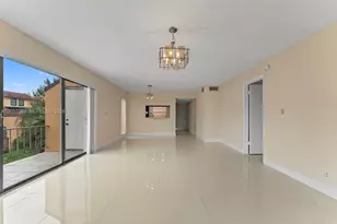 430 Commodore Dr, Plantation, FL 33325 - Photo 11