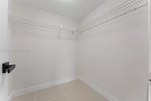430 Commodore Dr, Plantation, FL 33325 - Photo 25