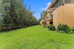 430 Commodore Dr, Plantation, FL 33325 - Photo 31