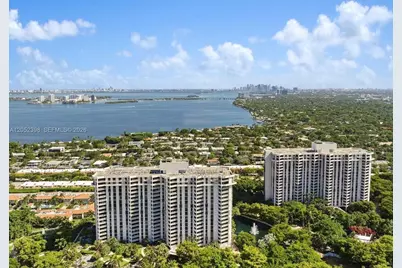 1000 Quayside Ter #805, Miami, FL 33138 - Photo 51