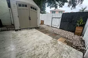 785 Crystal Lake Dr, Deerfield Beach, FL 33064 - Photo 27