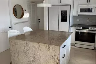 6830 Indian Creek Dr, Miami Beach, FL 33141 - Photo 7