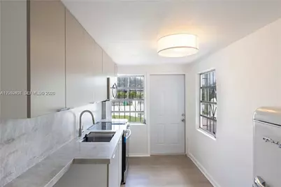 8031 NW 12th Ct #8031, Miami, FL 33147 - Photo 7