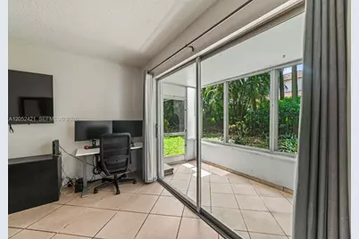 1400 Tallwood Ave #107, Hollywood, FL 33021 - Photo 13