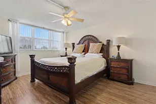 211 S Ocean Dr, Hollywood, FL 33019 - Photo 15