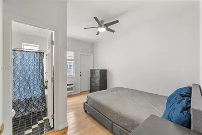 819 Meridian Ave #5, Miami Beach, FL 33139 - Photo 7