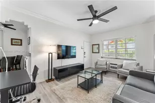 819 Meridian Ave, Miami Beach, FL 33139 - Photo 7