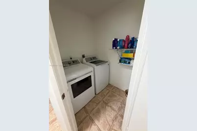 2760 W 63rd Pl #106-23, Hialeah, FL 33016 - Photo 25