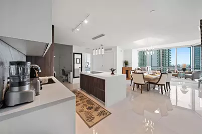 851 NE 1st Avenue #3003, Miami, FL 33132 - Photo 7