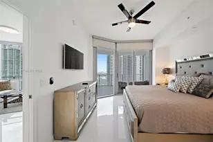 851 NE 1st Ave, Miami, FL 33132 - Photo 29