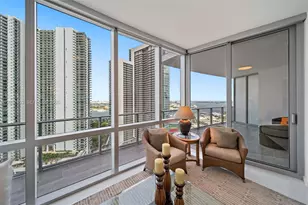 851 NE 1st Ave, Miami, FL 33132 - Photo 25
