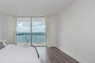 1301 NE Miami Gardens Dr, Miami, FL 33179 - Photo 9