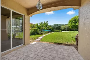 212 Catania Way, Royal Palm Beach, FL 33411 - Photo 35