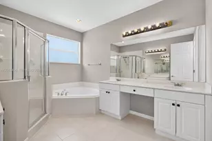 212 Catania Way, Royal Palm Beach, FL 33411 - Photo 29