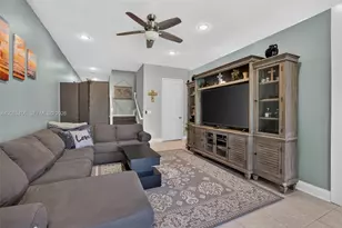 212 Catania Way, Royal Palm Beach, FL 33411 - Photo 7