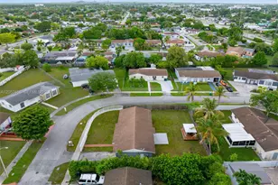 10761 SW 153rd St, Miami, FL 33157 - Photo 39