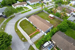 10761 SW 153rd St, Miami, FL 33157 - Photo 35