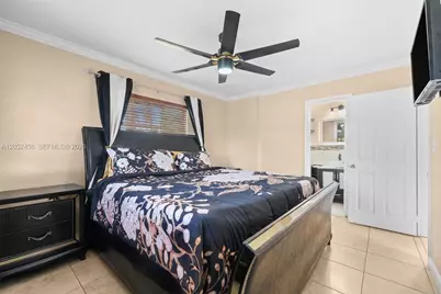 10761 SW 153rd St, Miami, FL 33157 - Photo 19