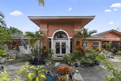 5400 Palm Tree Rd, Plantation, FL 33317 - Photo 3