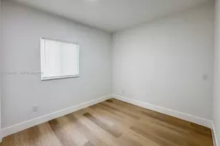 1558 NW 71st St, Miami, FL 33147 - Photo 11
