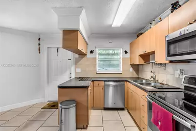 5829 Taylor St, Hollywood, FL 33021 - Photo 23