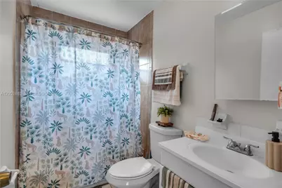 5829 Taylor St, Hollywood, FL 33021 - Photo 15
