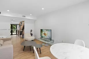 1134 71st St, Miami Beach, FL 33141 - Photo 17