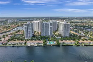 21150 Point Pl, Aventura, FL 33180 - Photo 63