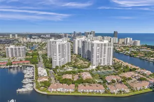 21150 Point Pl, Aventura, FL 33180 - Photo 61