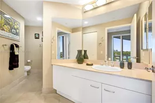 21150 Point Pl, Aventura, FL 33180 - Photo 33