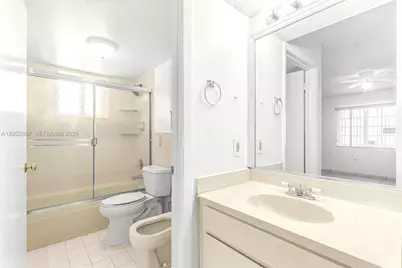 2228 W 74th St #102-13, Hialeah, FL 33016 - Photo 7