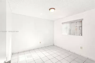 2228 W 74th St #102-13, Hialeah, FL 33016 - Photo 15