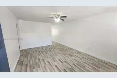 111 NW 152nd St #16, Miami, FL 33169 - Photo 5