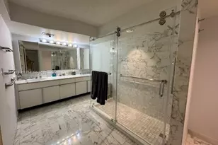 6423 Collins Ave, Miami Beach, FL 33141 - Photo 7