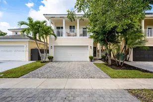 354 NE 35th Ave, Homestead, FL 33033 - Photo 1