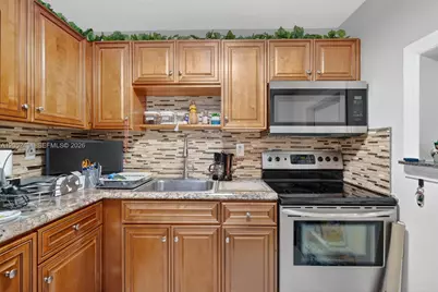 8851 Sunrise Lakes Blvd #116, Sunrise, FL 33322 - Photo 7