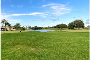 437 Prestwick Ln, Palm Beach Gardens, FL 33418 - Photo 21