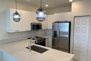 6455 NW 103rd Pl, Doral, FL 33178 - Photo 5