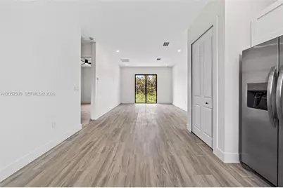 2622 22 Avenue SE #B, Naples, FL 34117 - Photo 7