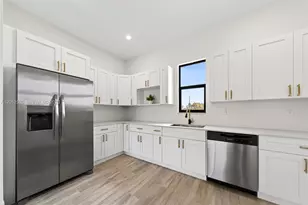 2622 22nd Ave SE, Naples, FL 34117 - Photo 5