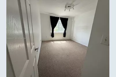 6861 SW 44th St #205, Miami, FL 33155 - Photo 11