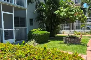 3177 S Ocean Dr, Hallandale Beach, FL 33009 - Photo 5