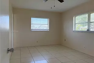 7305 NW 4th Pl, Margate, FL 33063 - Photo 7